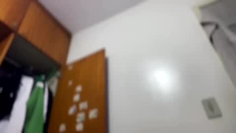 Snapshot of johnjow10 chatting on February 28, 6:31 pm JOHN online show from February 28, 6:31 pm