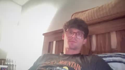 Johnny online show from October 2, 8:29 am