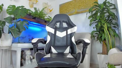 JOHNNY online show from April 7, 12:21 am