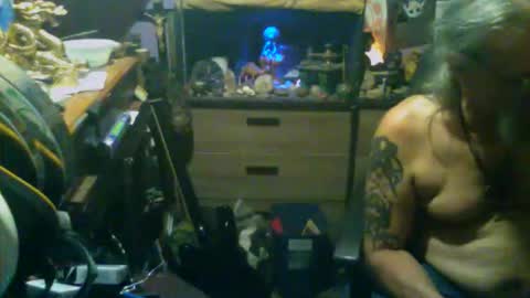 johnnyshung1 online show from March 22, 7:41 pm