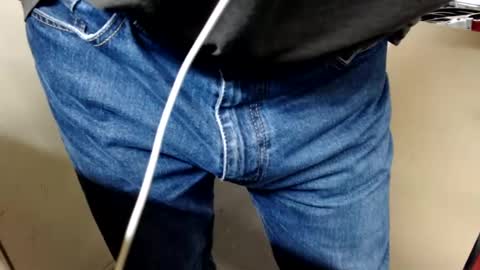 Snapshot of johnson_82 chatting on December 5, 3:50 pm John online show from December 5, 3:50 pm