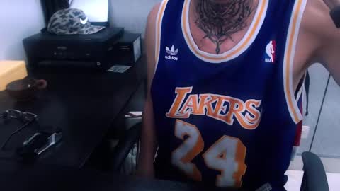 johnsonisaac94  online show from February 5, 6:46 am