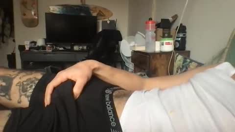 johntizzz online show from December 20, 6:48 pm