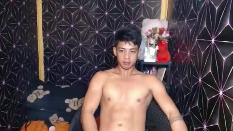 johnydestroyer online show from February 8, 12:05 am