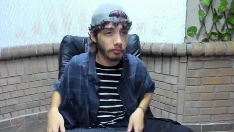 jojobraando online show from February 4, 11:27 am