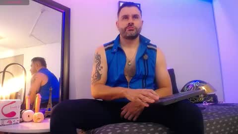  JONAS BEARD  online show from January 12, 2:43 pm