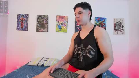 Instagram jonathanfit14 online show from March 29, 10:43 pm