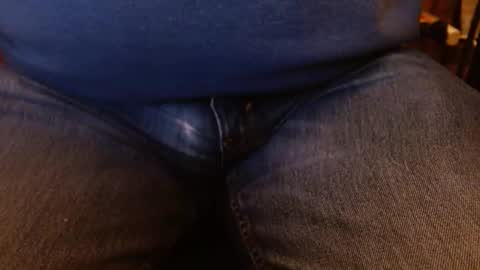 joncpics online show from October 17, 2:15 am