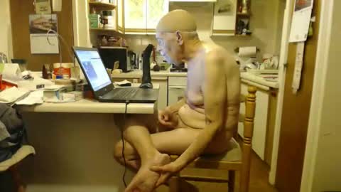 jonfeet111 online show from October 12, 9:09 pm