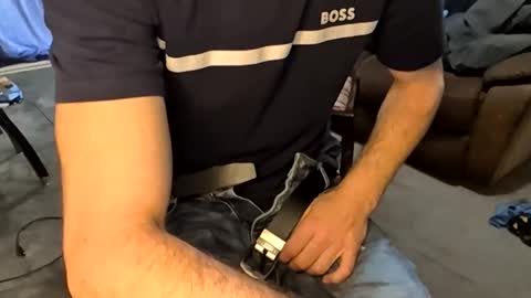 jonlow1 online show from November 30, 11:12 am