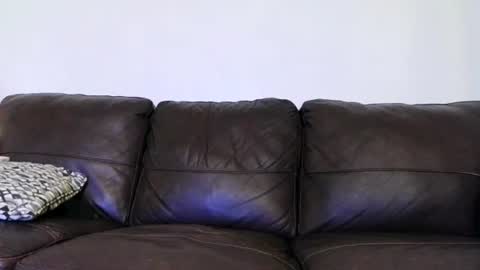 John online show from November 26, 9:01 am