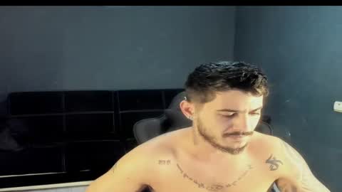 jonnyporn1 online show from February 27, 6:07 pm