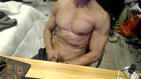 jopique online show from April 1, 8:39 pm