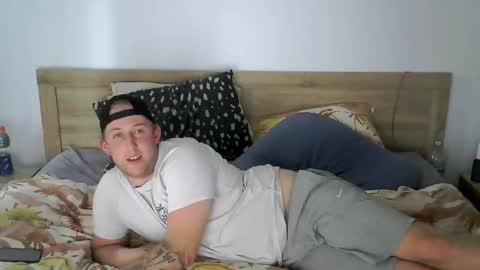 Snapshot of jorddiickzilla chatting on October 28, 3:09 am jorddiickzilla online show from October 28, 3:09 am