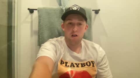 Snapshot of jorddiickzilla chatting on January 5, 4:25 am jorddiickzilla online show from January 5, 4:25 am