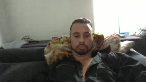 jose1234563 online show from July 13, 3:19 am