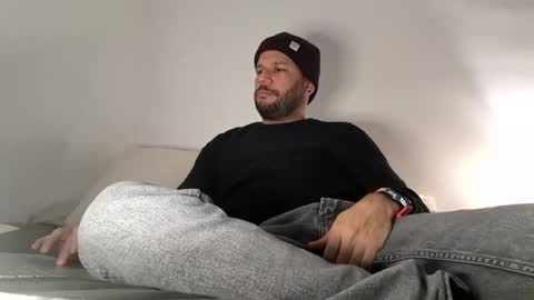 Js online show from December 23, 6:16 pm