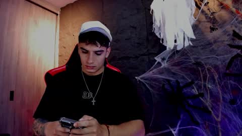 Snapshot of joseph__boy chatting on October 23, 11:57 am JOSEPH online show from October 23, 11:57 am