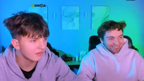 joseph_bear_ online show from February 25, 9:32 am