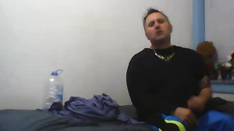 joshualorenzo online show from June 18, 5:42 am