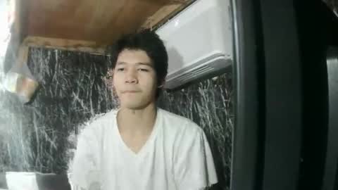 LuluBoy30 online show from November 4, 7:20 am