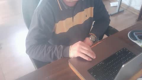 Snapshot of jraiven chatting on September 14, 9:28 pm Soy Rai online show from September 14, 9:28 pm