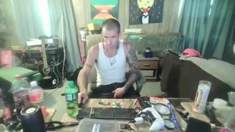 jrizzle1111 online show from June 22, 6:45 pm