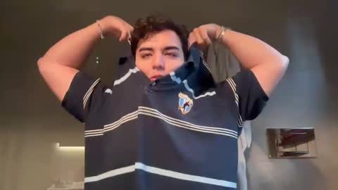 Joshua online show from December 6, 12:16 pm