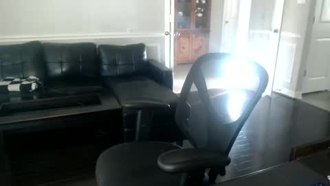 jtull52 online show from November 9, 7:51 pm