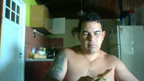 Snapshot of juan1019rosa chatting on January 28, 12:54 pm ronaldo online show from January 28, 12:54 pm