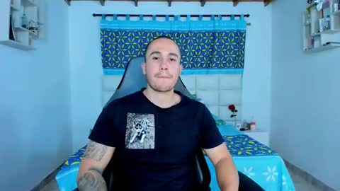 Snapshot of juan__jimenez chatting on January 29, 4:36 am Juan online show from January 29, 4:36 am