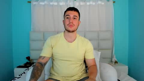 Snapshot of juan__jimenez chatting on September 20, 7:36 pm Juan online show from September 20, 7:36 pm