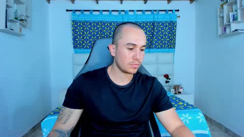 Snapshot of juan__jimenez chatting on January 20, 4:21 am Juan online show from January 20, 4:21 am