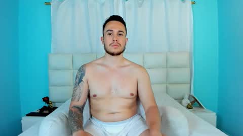 Snapshot of juan__jimenez chatting on October 16, 12:07 am Juan online show from October 16, 12:07 am