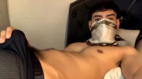 lJuanl online show from July 28, 4:16 pm