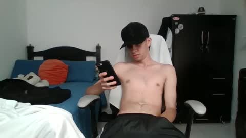 juanboytw online show from January 29, 6:39 pm