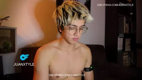 . online show from May 28, 3:04 am