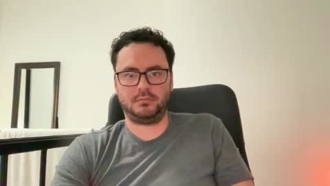 juanchom online show from April 4, 11:13 pm