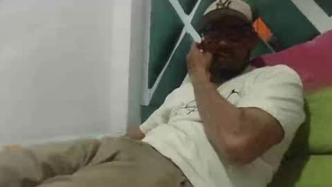 Snapshot of juanfe_style chatting on September 30, 11:52 pm juanfe_style online show from September 30, 11:52 pm