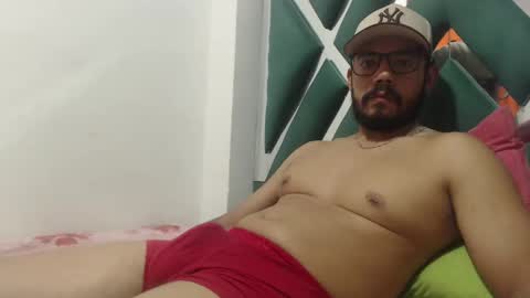 Snapshot of juanfe_style chatting on September 16, 2:23 am juanfe_style online show from September 16, 2:23 am