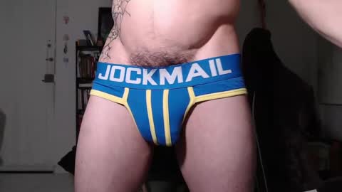 Snapshot of juanisimo_ chatting on February 17, 2:09 am JUANISIMO  online show from February 17, 2:09 am