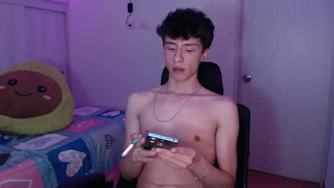 juanmres online show from April 29, 11:11 pm