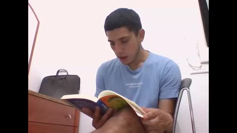 juanperez1999777 online show from October 30, 10:33 pm