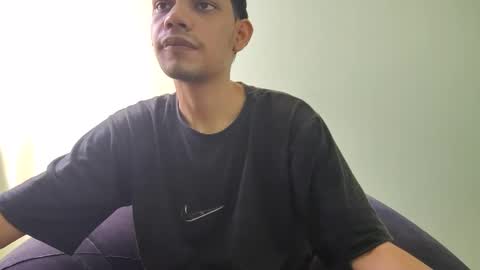 juansuarez204 online show from January 6, 5:49 pm