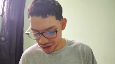 juansuarez204 online show from February 14, 5:36 pm