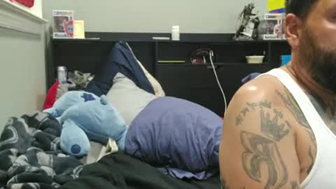 Juiceepawwg420 online show from June 14, 2:46 am
