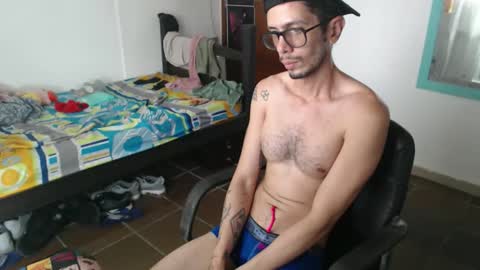 Julfigo online show from February 20, 8:10 pm