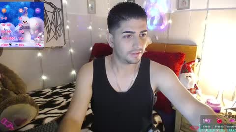 Julian online show from December 10, 2:28 pm