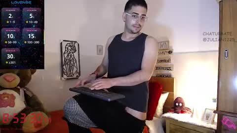 Julian online show from October 1, 1:53 am