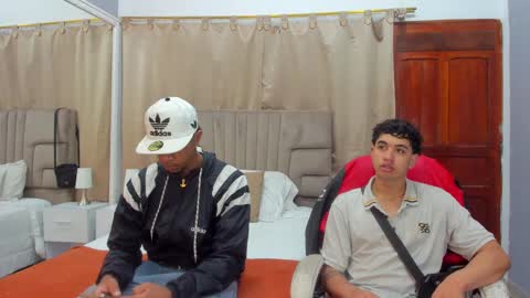 julian billy online show from January 3, 11:46 am